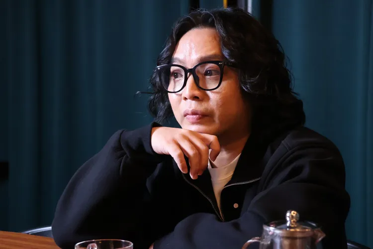 潘信維放手一博推出新輯。莊宗達攝