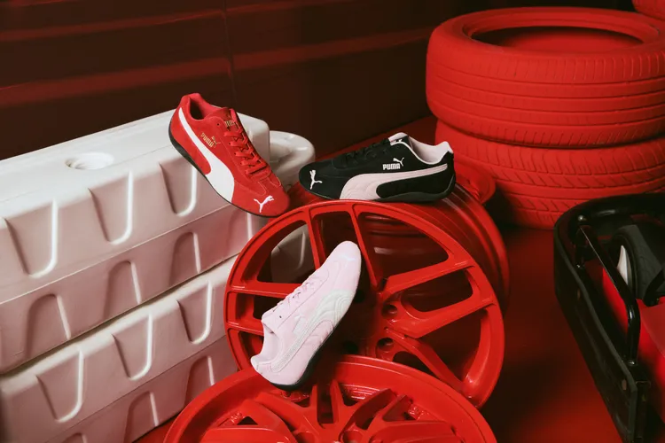 SPEEDCAT經典配色將於1月中下旬補貨，各3280元。品牌提供