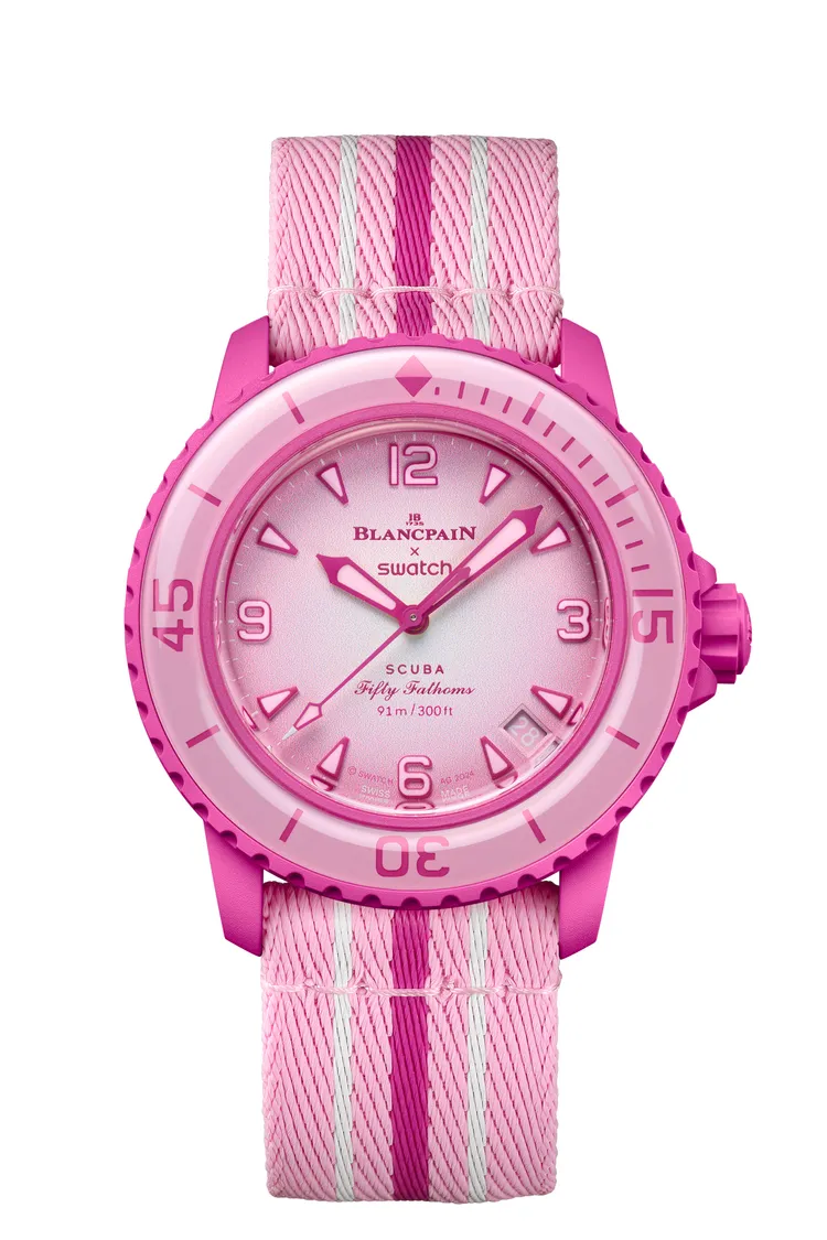 SWATCH Bioceramic Scuba Fifty Fathoms系列PINK OCEAN，1萬3000元。品牌提供