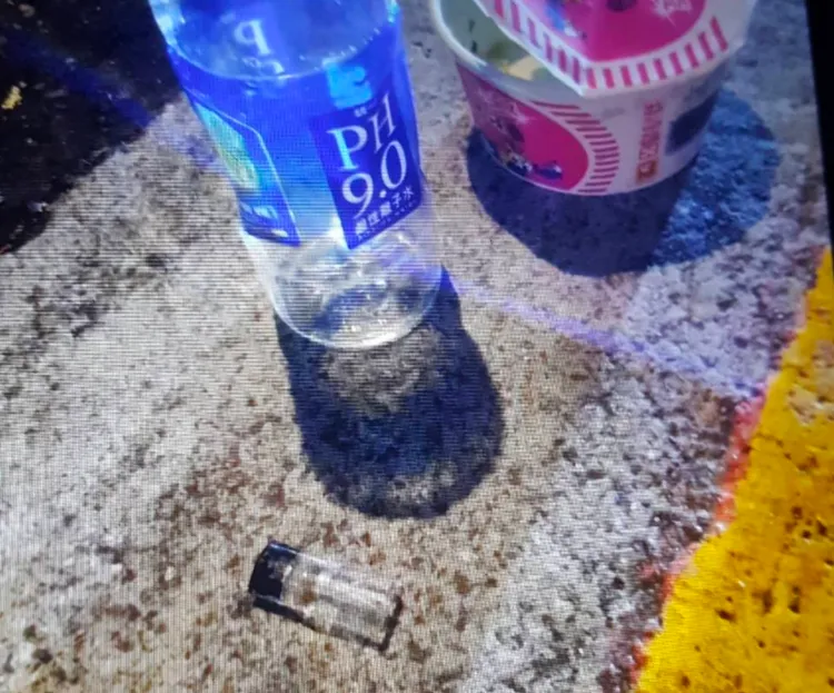 經警察局証實照片為二級毒品喪屍菸彈，當時居民已報警並交給值勤警員。陳怡君提供