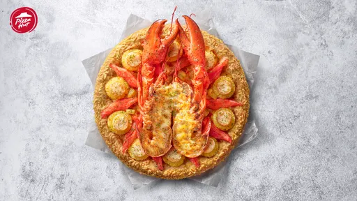 速食店開賣「年菜披薩」!整隻龍蝦放上去 半價起開吃