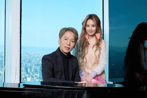 台語新人激似「丟丟妹」竟46歲超凍齡!靠「腦殘粉」金援發片圓夢