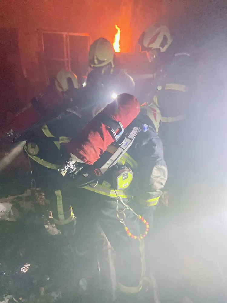 這起火警共有4人沒有生命跡象。民眾提供