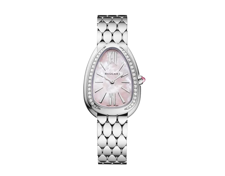 BVLGARI Serpenti Seduttori精鋼粉色珍珠母貝腕錶，農曆新年限定款，價格店洽。品牌提供