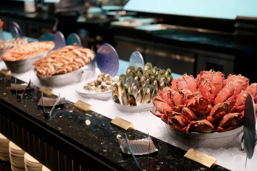 饗饗食物中毒|累積32人就醫!衛生局公布勒令停業全過程、駁復業申請