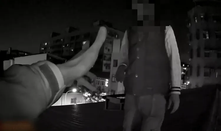 警方於屋頂找到失聯移工。警方提供