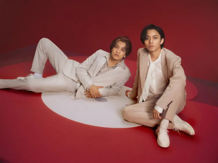 高橋海人（左）、永瀬廉分享開公司當老闆的甘苦談。環球音樂提供