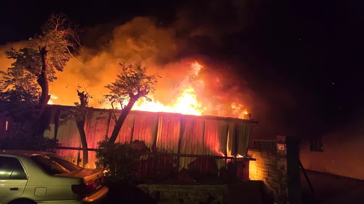 資源回收場火警。桃園市消防局提供