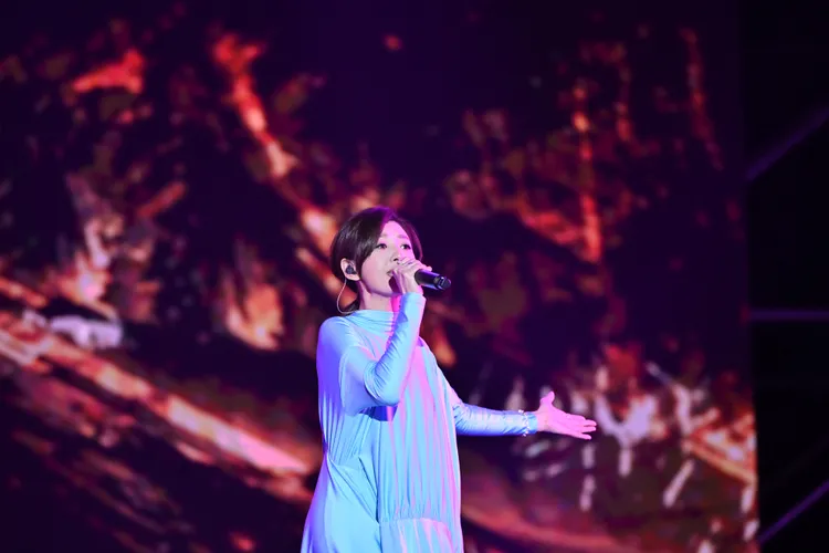 女神蘇慧倫以一襲藍色裙裝仙氣飄飄現身。臺東縣政府提供