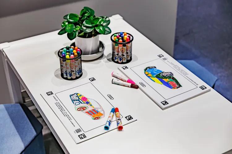 「Diamond Towers Audi都會巡迴展」現場亦提供專人產品介紹及兒童體驗專區。業者提供