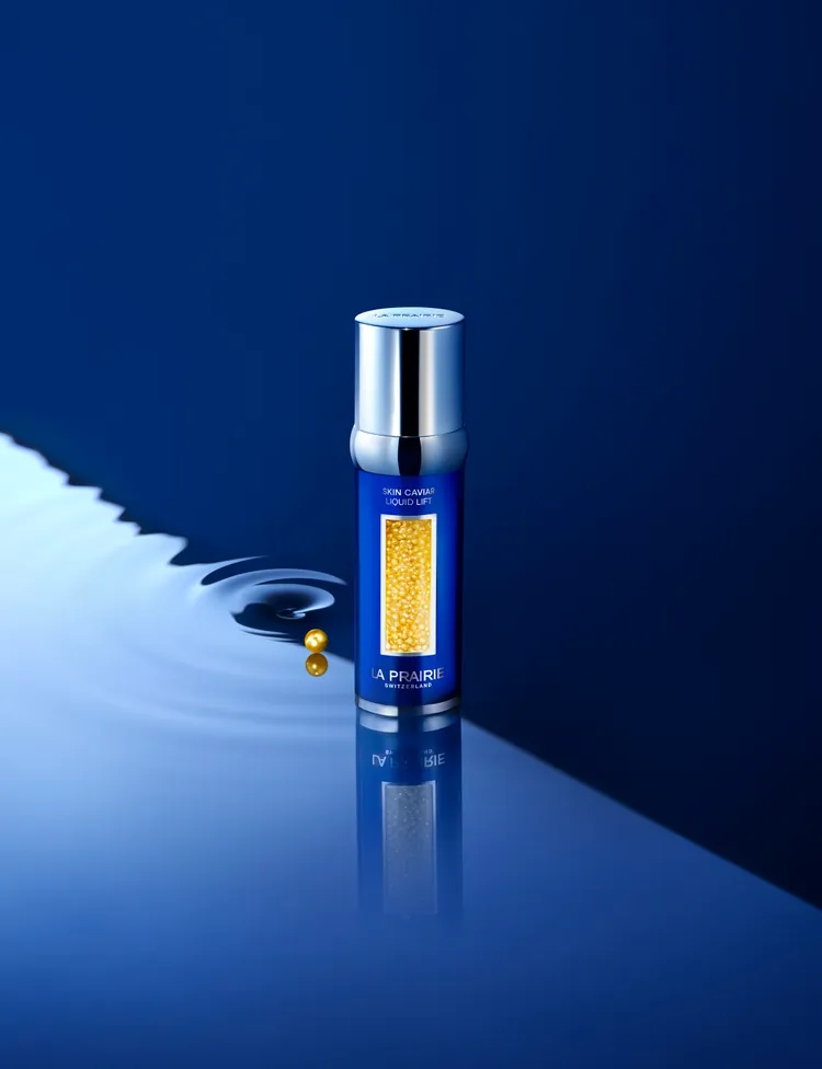 La Prairie魚子美顏反重力精華，30ml／1萬7500元、50ml／2萬6000元。品牌提供
