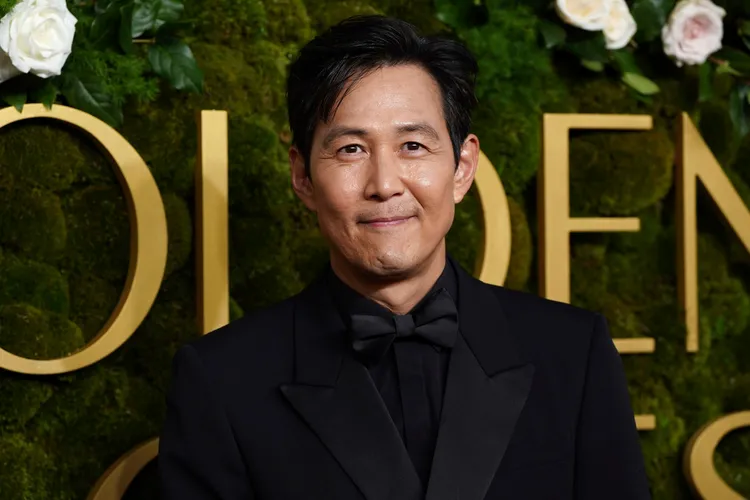 李政宰紅毯上以3個瘋狂形容《魷魚遊戲》第3季。美聯社