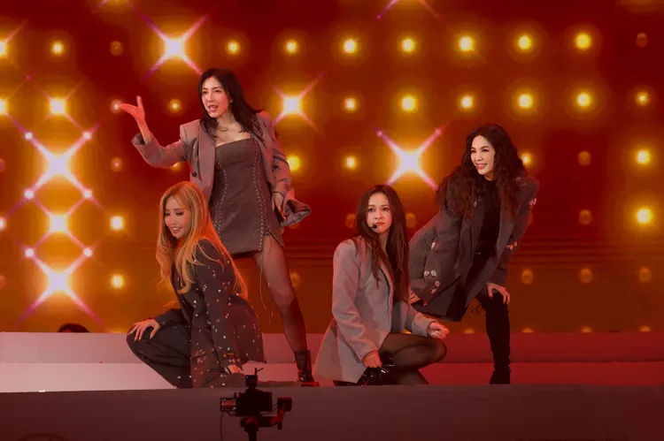 A-LinA與楊謹華、Ella）和陳意涵帶來精彩演出。众悅娛樂提供