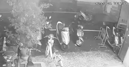 驚悚影片曝光!機車撞蝦皮貨車夫妻慘死 兒怒轟司機「1舉動太懶」超可惡