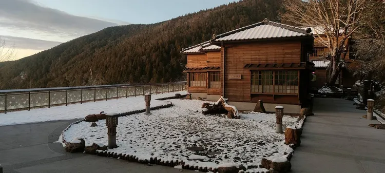 太平山積雪景象。翻攝《太平山國家森林遊樂區》臉書