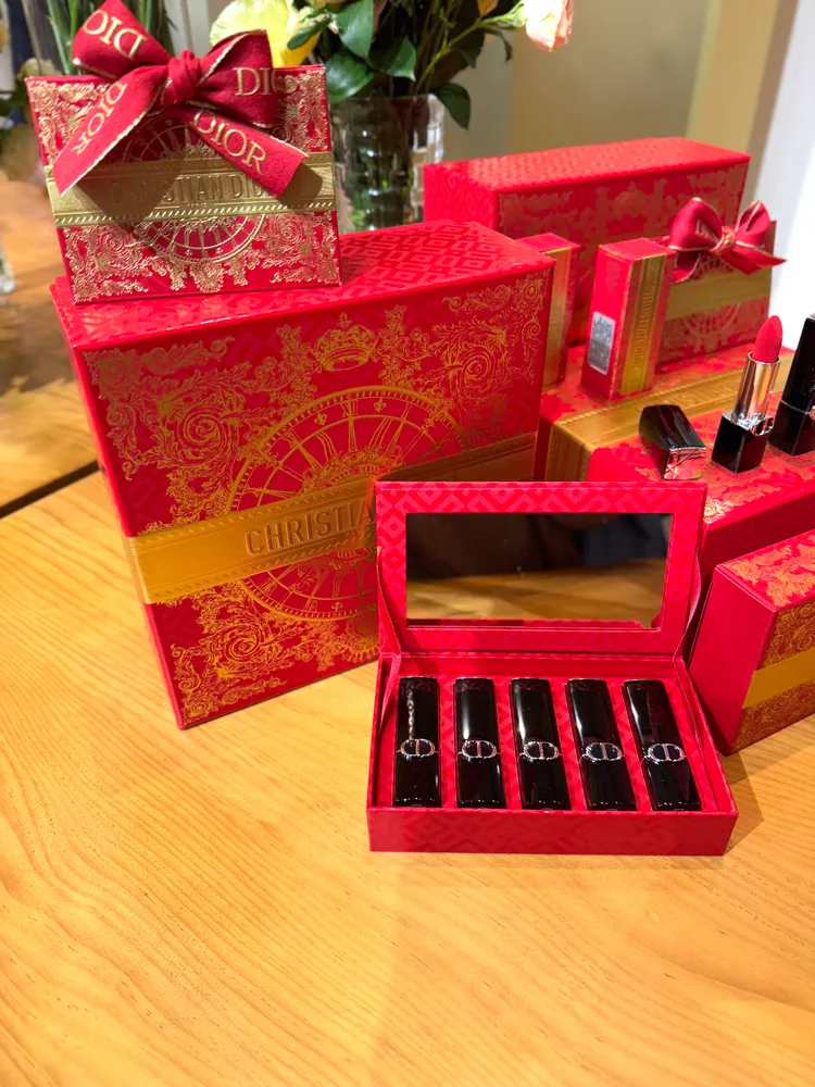 Dior藍星唇膏珍藏組（線上旗艦店獨賣），8000元。張家玲攝