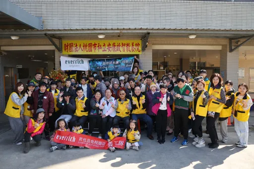 升恒昌董座江松桦带头寒冬送暖 年办志工活动近570场逾5.3万小时