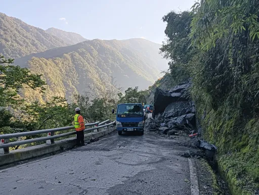 嘉義6.4地震|南橫公路利稻段一度坍方 今上午9時搶通、中午搶修完畢