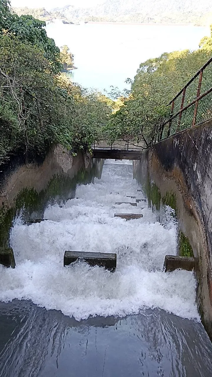 南部地區主要水利設施及自來水供水系統目前正常運作中。翻攝畫面