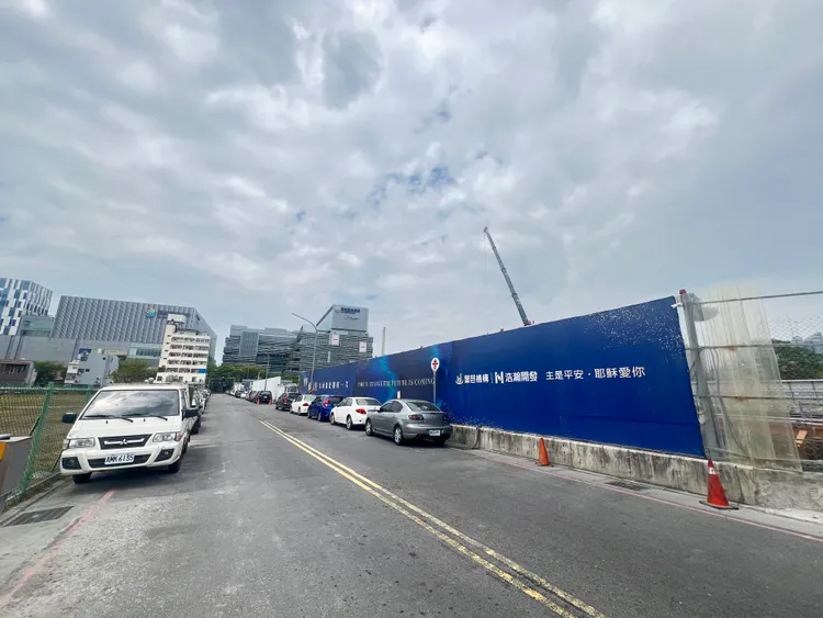 「浩瀚無極」房價到底成交多少，因實登被蓋牌一直都是個謎！葉家銘攝