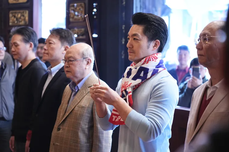 大年初三蔣萬安走訪台北保安宮。彭欣偉攝