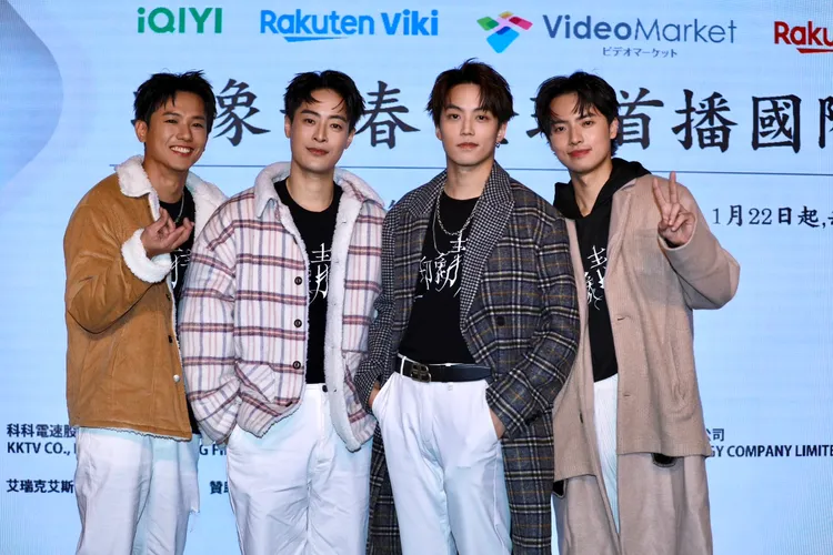 文威登（左起）、朱宇謀、徐謀俊、簡禎庭四率帥演出BL劇賞心悅目。達騰娛樂提供