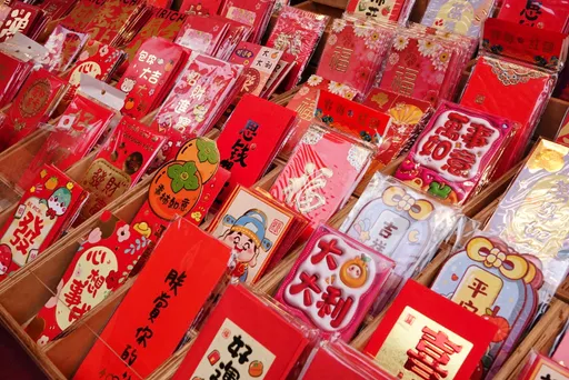 包1萬2給長輩被嫌少　他隔年這樣包全場鼓掌