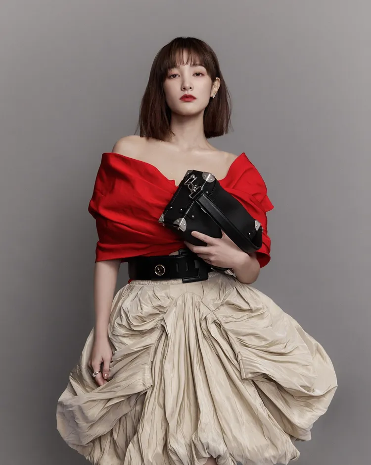 王淨成為LV最新品牌大使。品牌提供