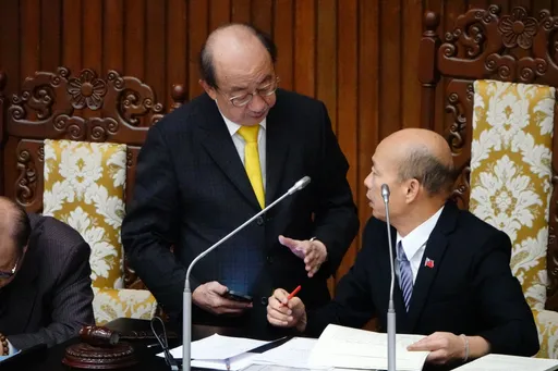 狂酸柯建銘！韓國瑜： 我要被罷免了　可能是最後一次朝野協商