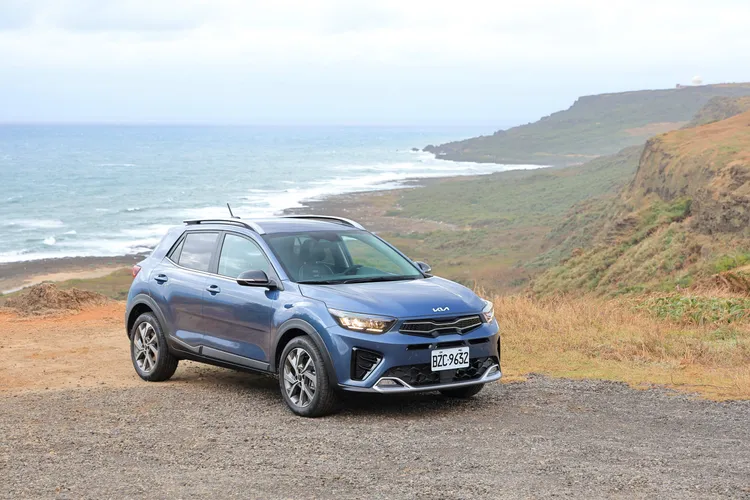 Kia總代理台灣森那美起亞本月推出多項專屬禮遇方案，本月入主The Stonic可享60萬0利率與總價值逾20,000元潮旅尊享方案。業者提供