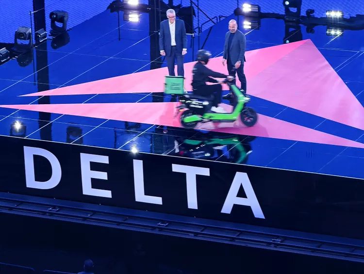 達美航空預告將會與YouTube、Uber等合作帶來更多服務。趙筱文攝影