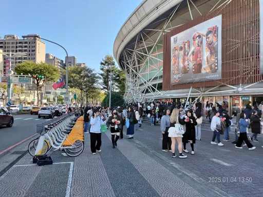 FNC BAND Kingdom桃園巨蛋開唱 警交管兼宣導婦幼、防詐