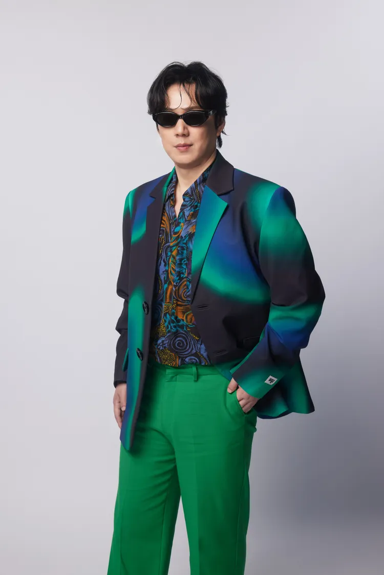 金曲歌王蕭煌奇總決賽當天獻唱，自詡吃貨來當一日評審。緯來提供