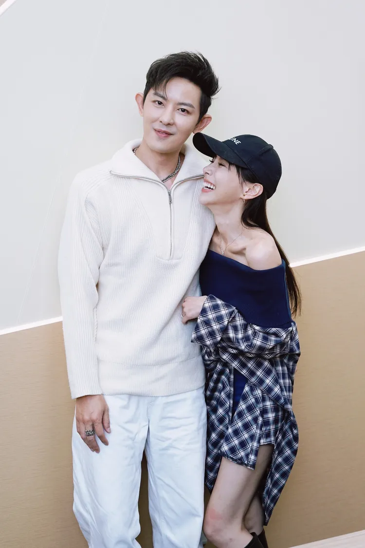 發發成敖犬經紀人，夫妻一同工作，認了有吵過架。彭欣偉攝