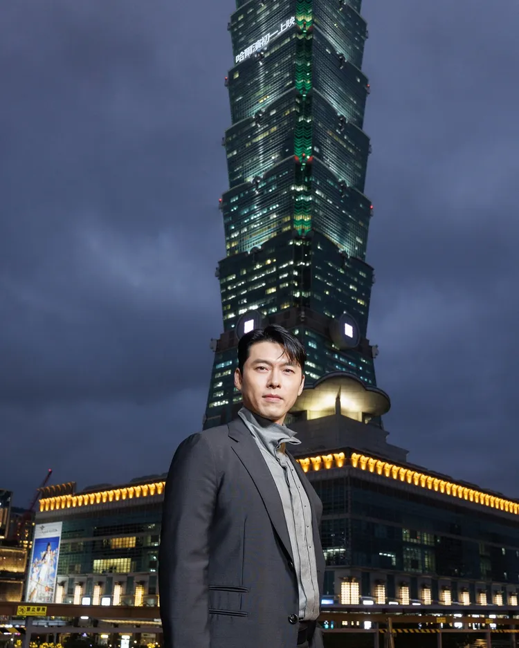 玄彬在台北101襯托下更加帥氣。翻攝賈永婕臉書