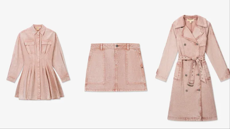MICHAEL KORS 2025新年系列玫瑰水晶粉丹寧洋裝（左起）1萬2800元、玫瑰水晶粉丹寧短裙8800元、玫瑰水晶粉丹寧風衣2萬6000元。品牌提供