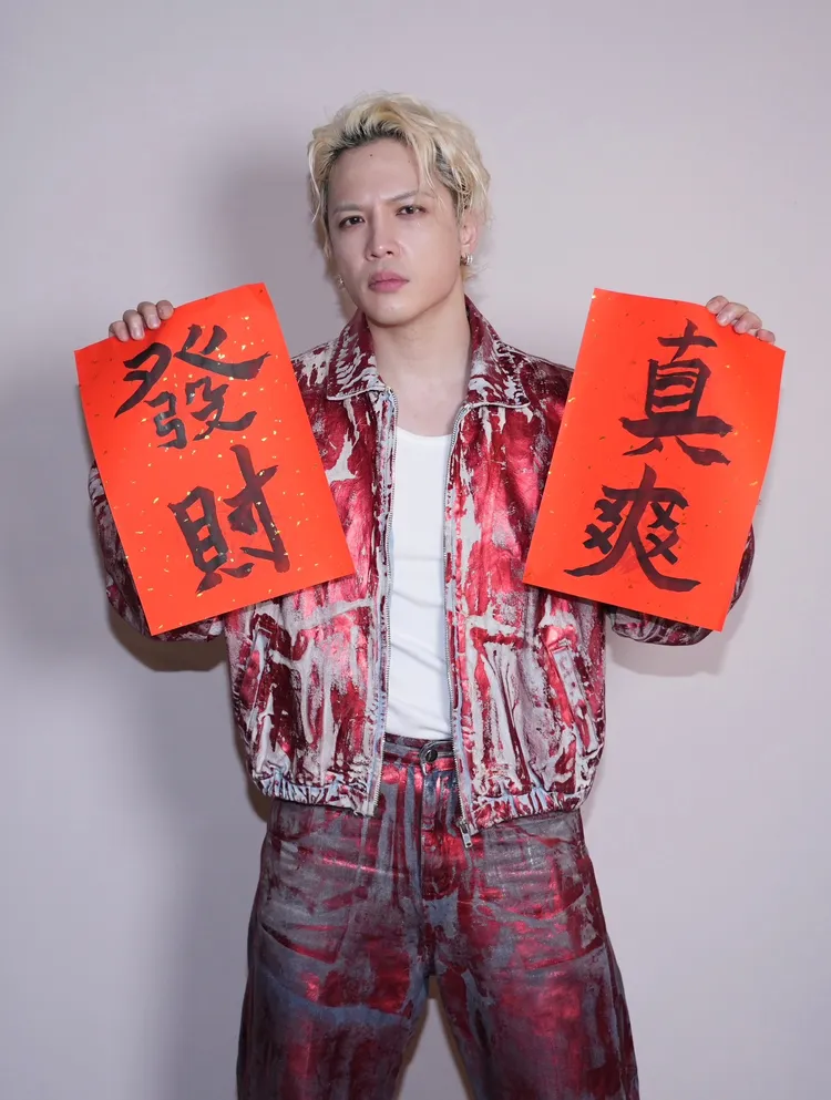 J.Sheon談到過往刮刮樂戰績，自認偏財運不強。彭欣偉攝