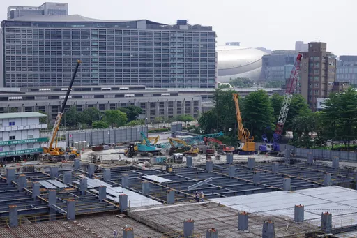 鼎越願「暫緩」京華城20%容獎!藍綠議員齊發聲 他提醒未來小心「這件事」