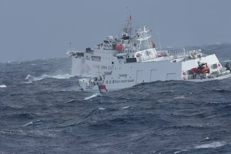 海巡維護海上國家安全。海委會提供