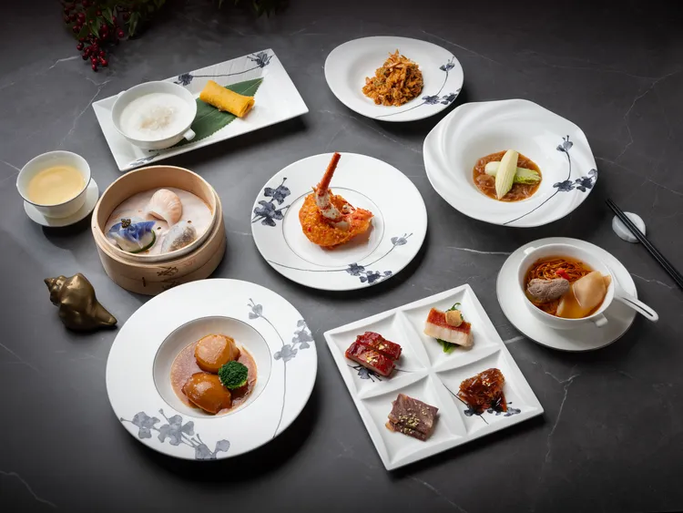 台北文華東方酒店「雅閣」中餐廳1/29至2/4初一至初七，推出「喜氣盈門賀年套餐」，為賓客精心打造料豐味美的新春豪華饗宴。台北文華東方酒店提供