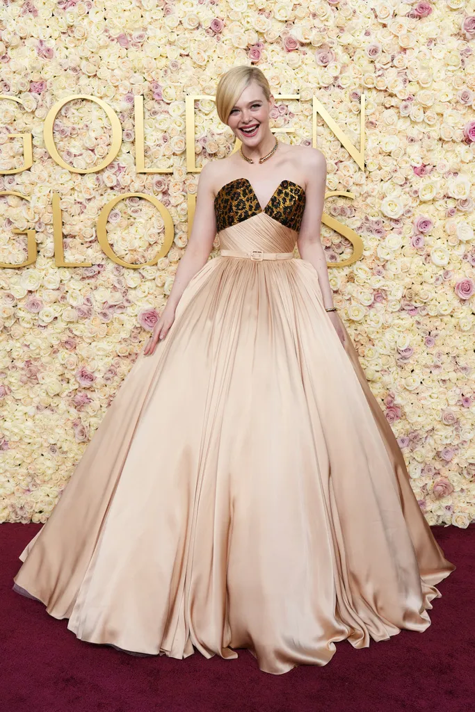 艾兒芬妮（Elle Fanning）穿Balmain禮服。美聯社