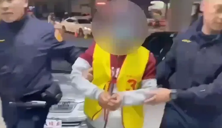 吳男酒測值明顯超標，轄區警方依現行犯將他逮捕送辦。民眾提供