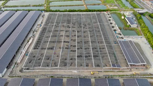 藉環保蟑螂案指光電場埋爐碴「毀地滅農」 南市府澄清!郭再欽遭影射怒駁