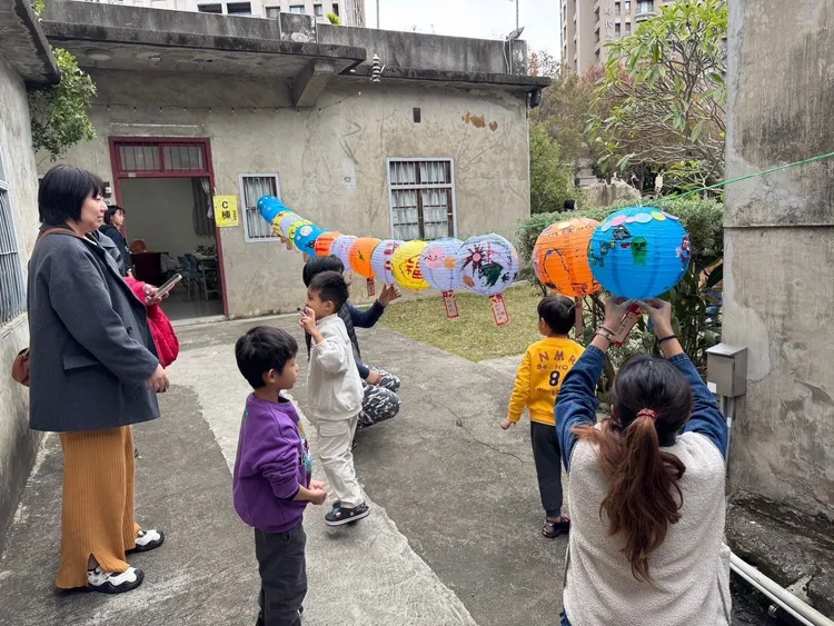 彩繪燈籠展示。新竹縣府提供資料照片