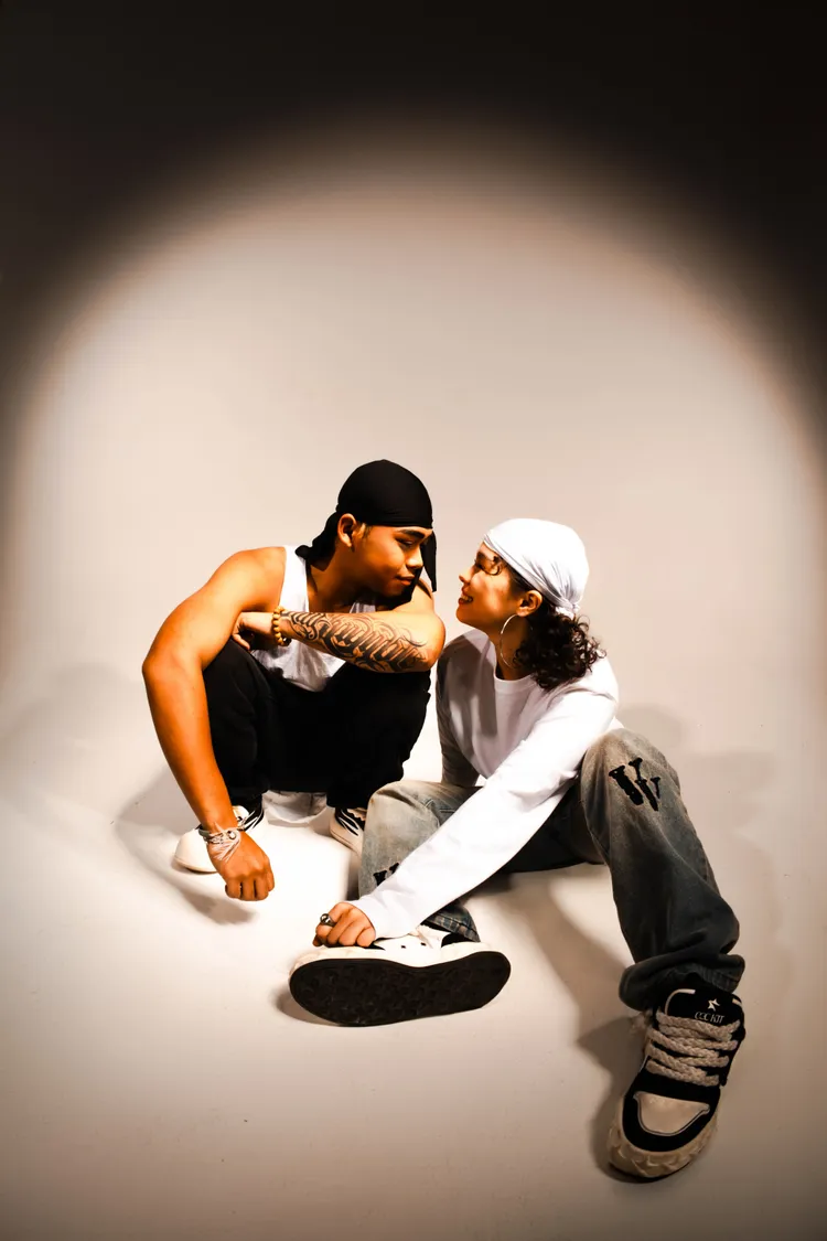 嘻哈界「神鵰俠侶」Majin & God Øne將自己的經歷激發成創作靈感。品齊文化傳媒提供