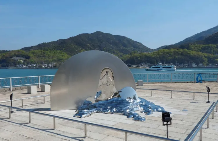 雄獅旅遊邀請專家隨團講解「瀨戶內海藝術祭」。Photo by Keizo Kioku