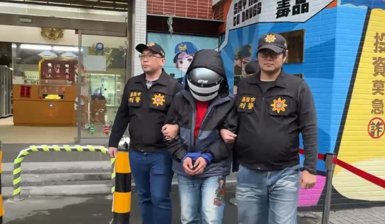 警方昨天在瑞濱地區再逮捕1名犯嫌。翻攝照片