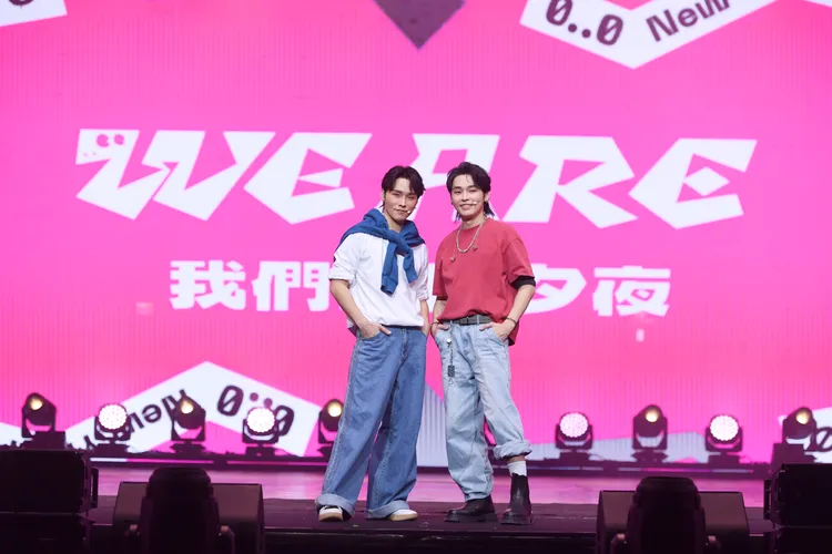 展榮（左）、展瑞表示，去年是豐收的一年。三立提供