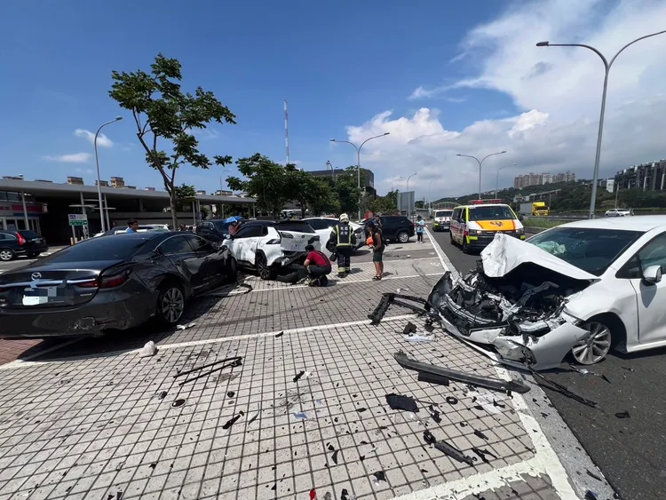 去年8月同一地點車禍現場。資料照片