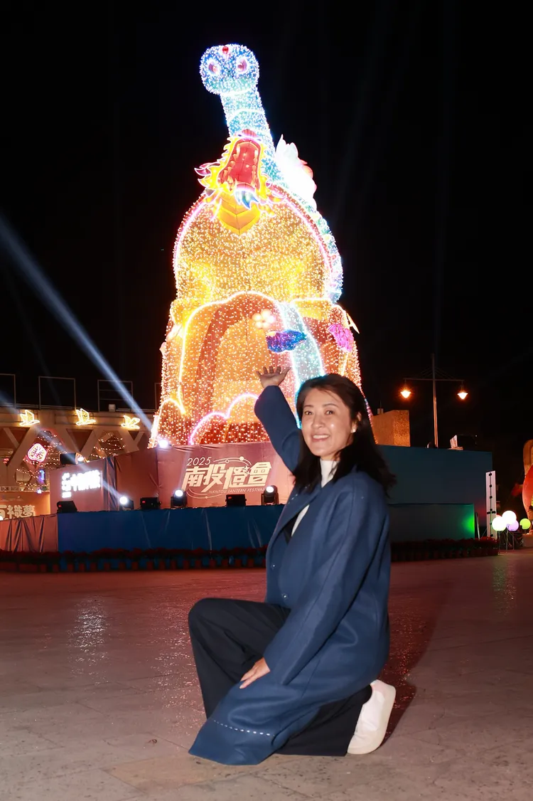 南投燈會今年主燈為13公尺高的「拾來富貴」。縣府提供